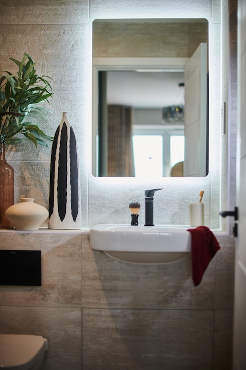 Crest Nicholson Image 1