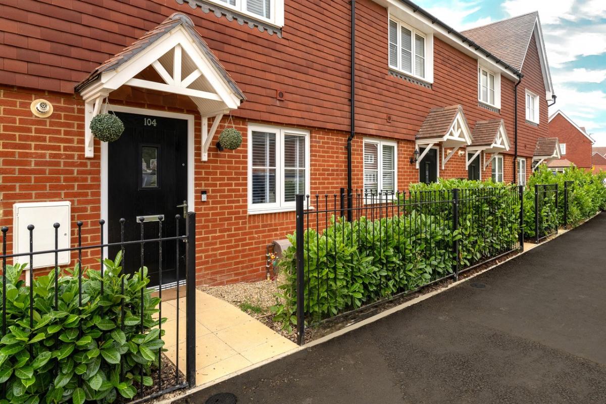 Westvale Park New Homes in Horley Crest Nicholson