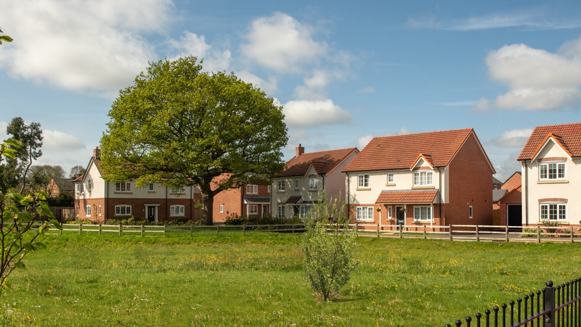 Street Scene Photography taken at Kegworth Gate
