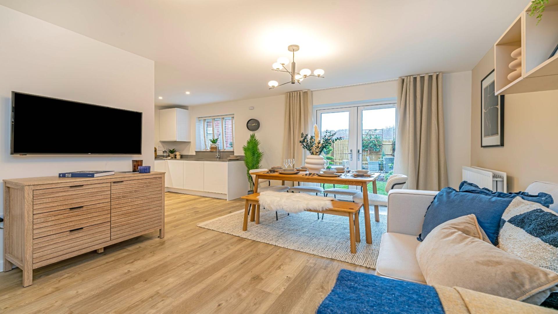 The Romsey House type images