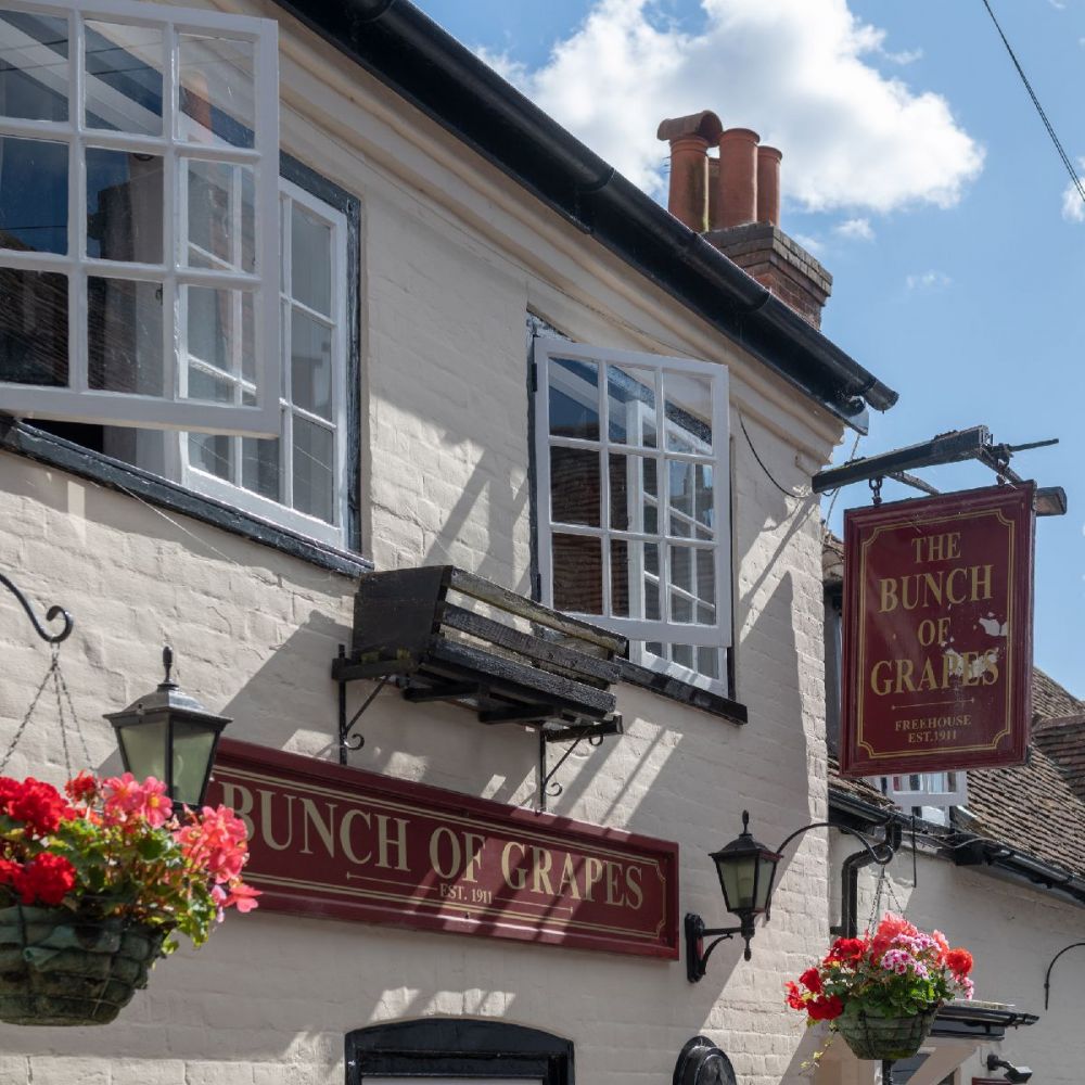 Albany wood Food & Drink