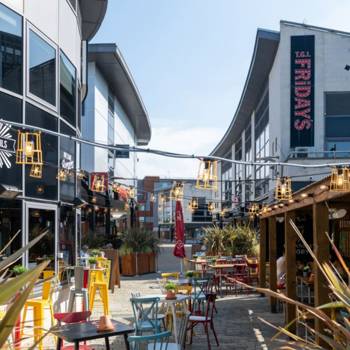 Whitehouse Park - Local Area - Shopping