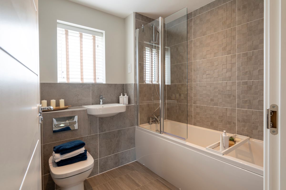 The Winslow - Bathroom