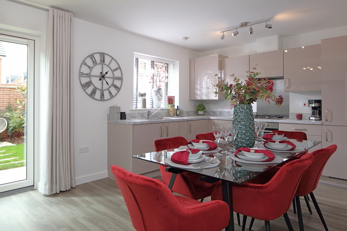 4. Crest Nicholson at Branston Locks - The Seaton - Internals - Kitchen 3