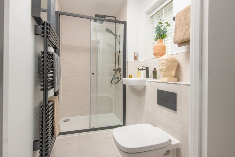 7. Meadow Fields - The Winslow - Internals - En Suite