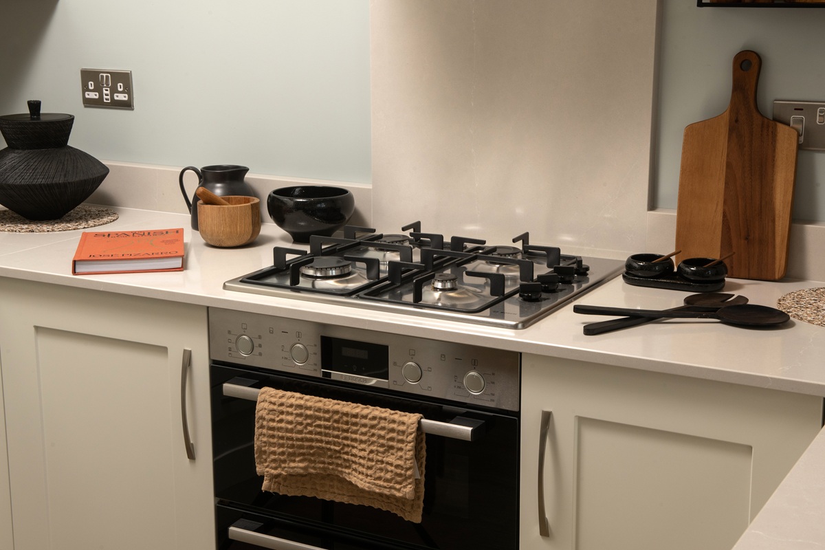 4. Dalton Gardens - The Farnhill - Internals - Kitchen 2