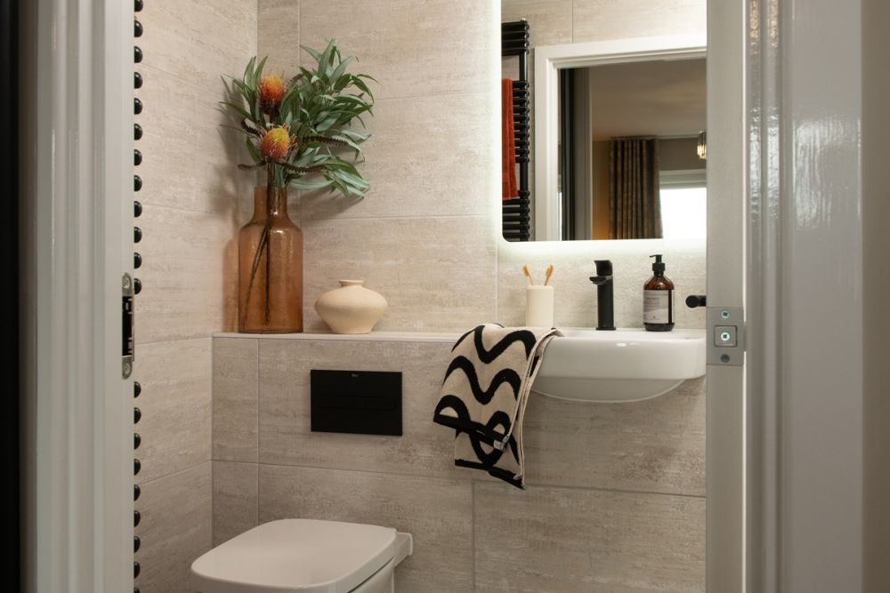 7. Dalton Gardens - The Farnhill - Internals - En Suite
