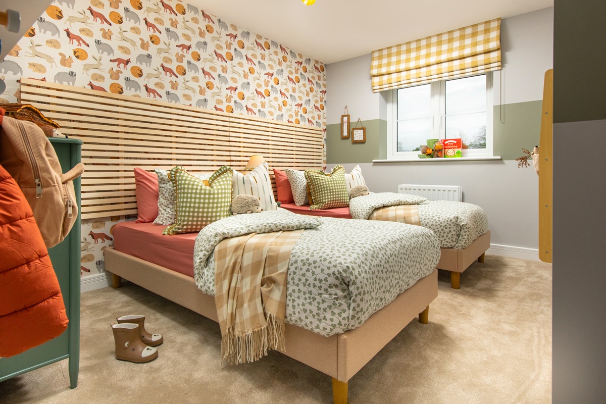 9. Crest Nicholson at Branston Locks - The Seaton - Internals - Bedroom