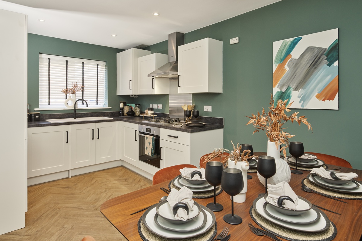 2. Hereford Grange - The Evesham - Internals - Kitchen