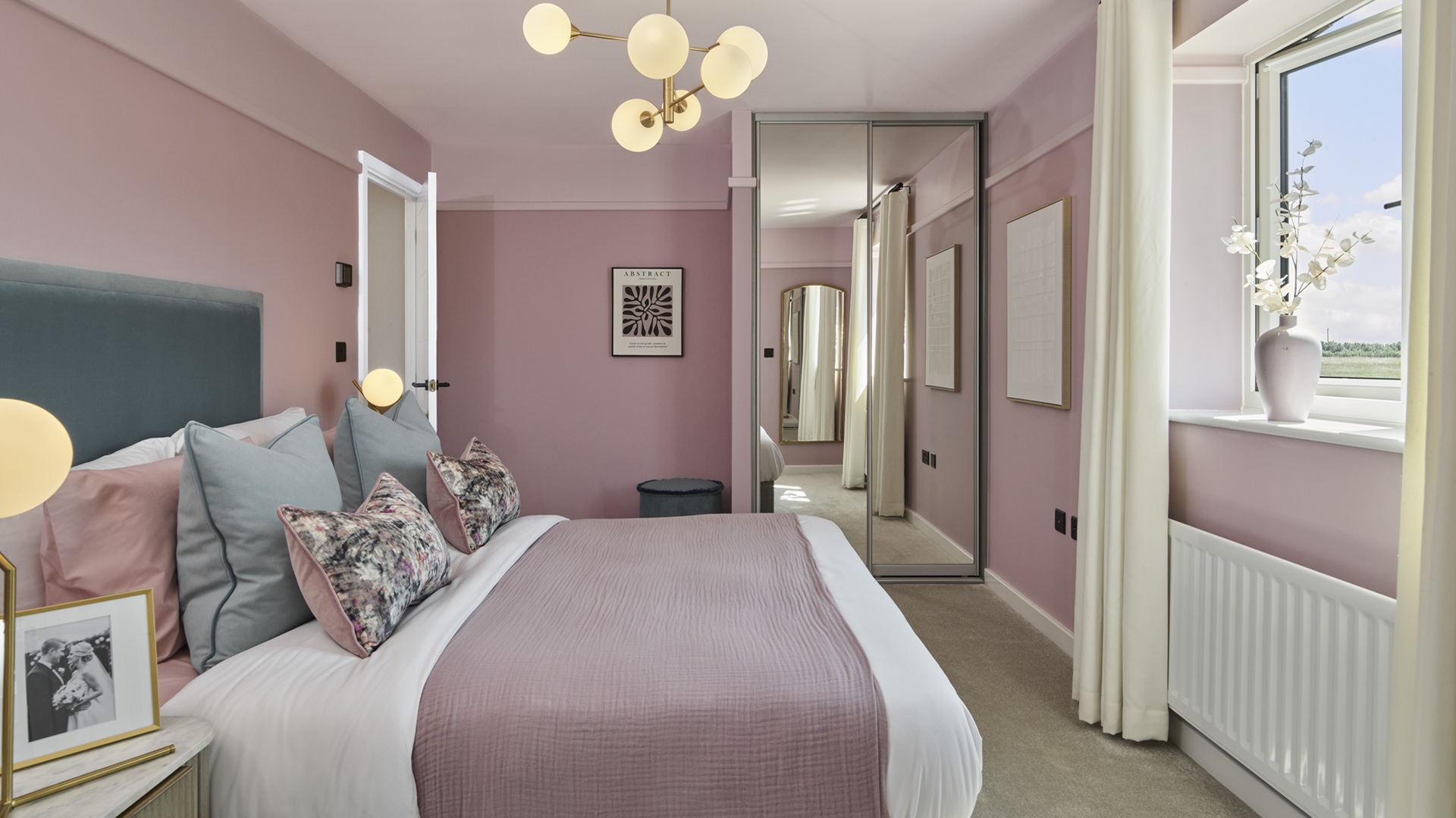 1. Ludlow Green - The Chesham - External - Photo