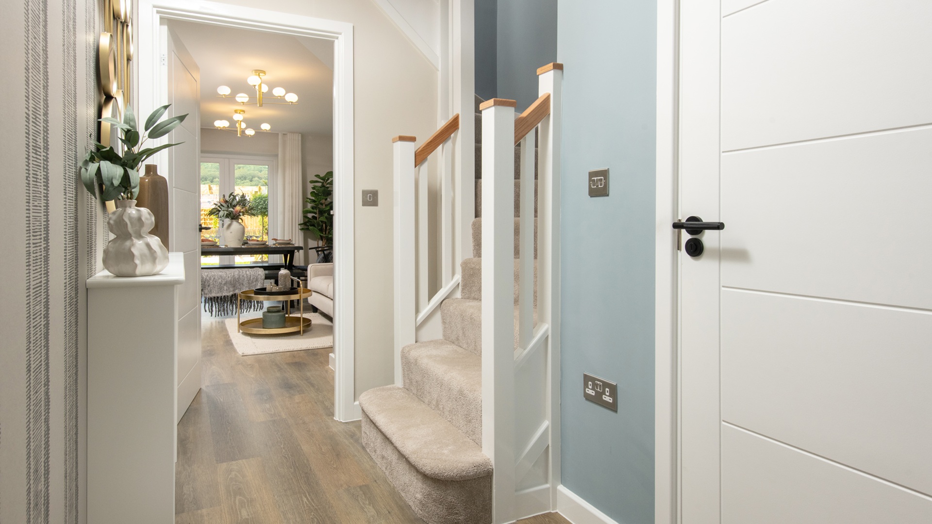 1. Westwood Park - The Romsey - External - Photo