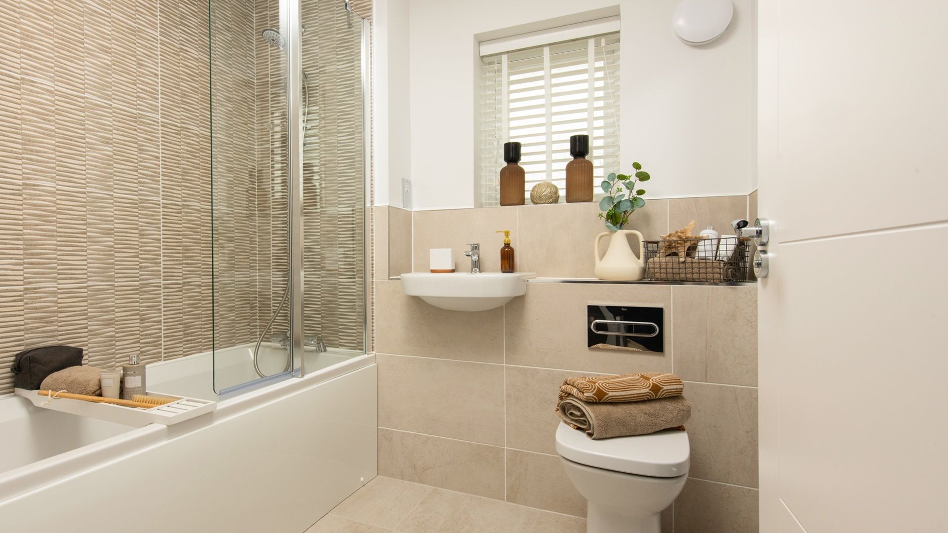 1. Cygnet View - The Dorking - External - Photo