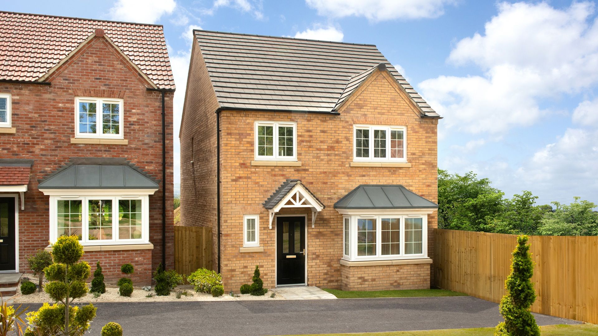 1. Meadow Fields - The Romsey - External - Photo