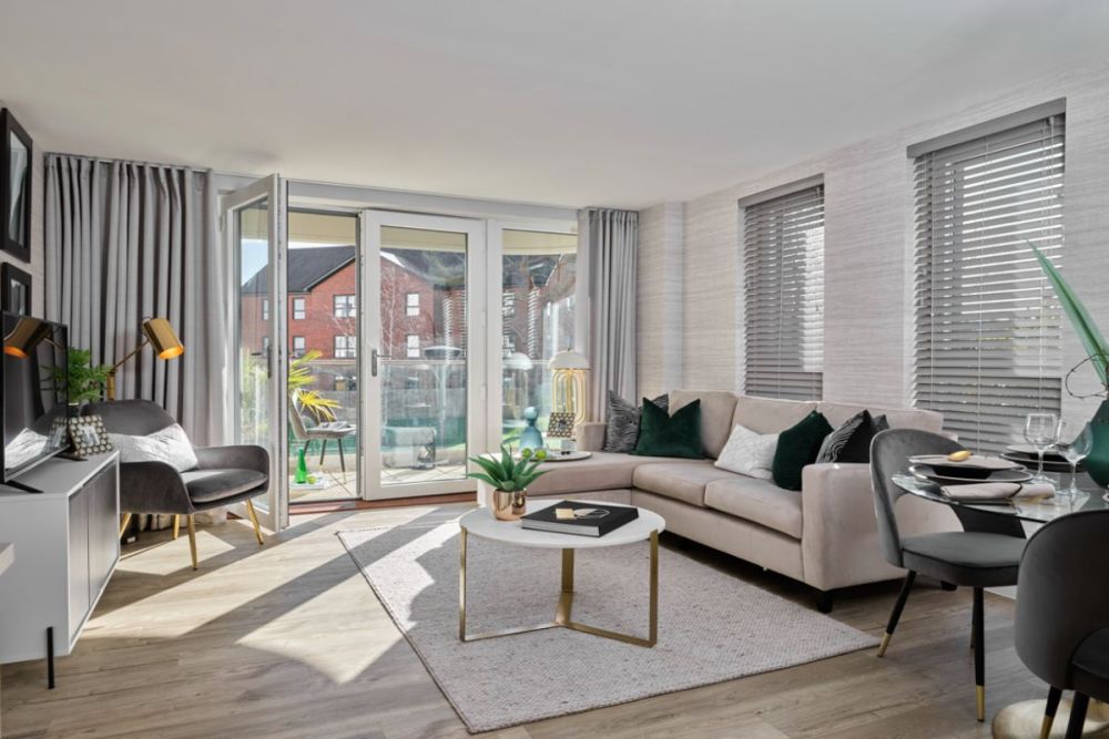 Upper Longcross Apartment 