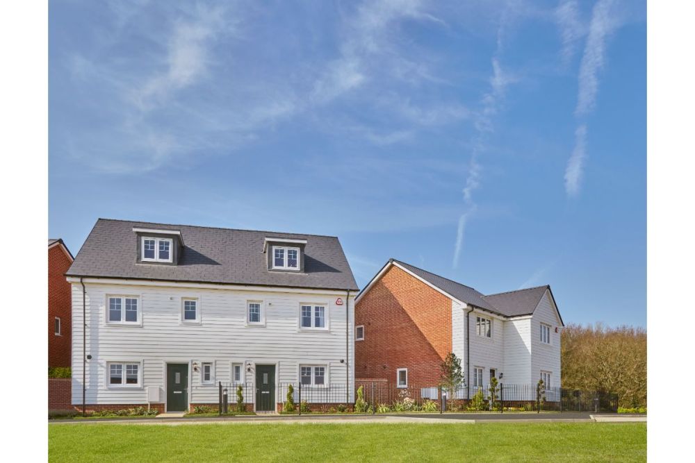 Filey Show home for sale in Ashford