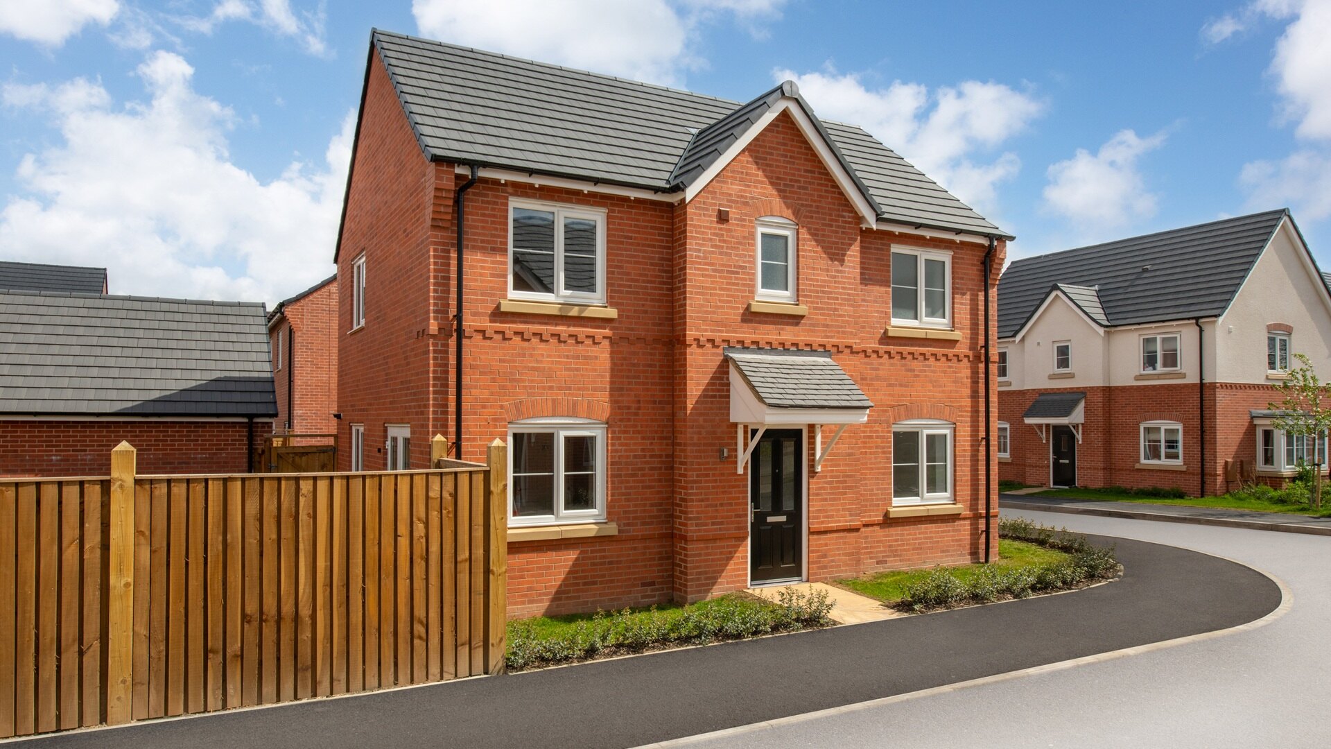 1. Kegworth Gate - Home 163 - The Chesham